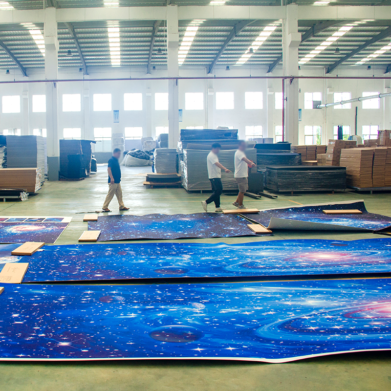 Bezešvý hvězdicový strop – přizpůsobitelný, snadná instalace, pohlcující zvuk pro kina/hotely