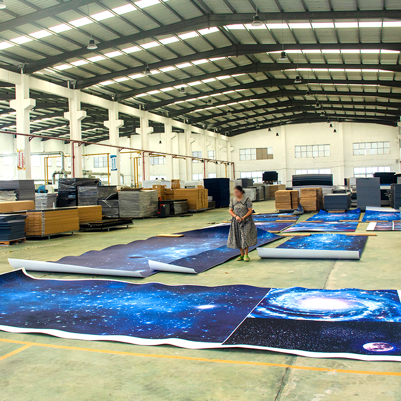 Bezešvý hvězdicový strop – přizpůsobitelný, snadná instalace, pohlcující zvuk pro kina/hotely Bezešvý hvězdicový strop – přizpůsobitelný, snadná instalace, pohlcující zvuk pro kina/hotely